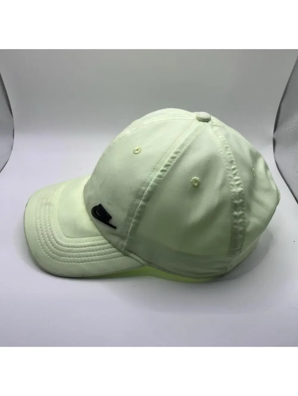 Nike Swoosh Women's Heritage86 Futura Classic Adjustable Neon Green Hat Cap_2